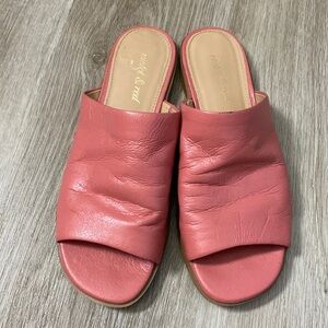 Violet & Red Noella Slides